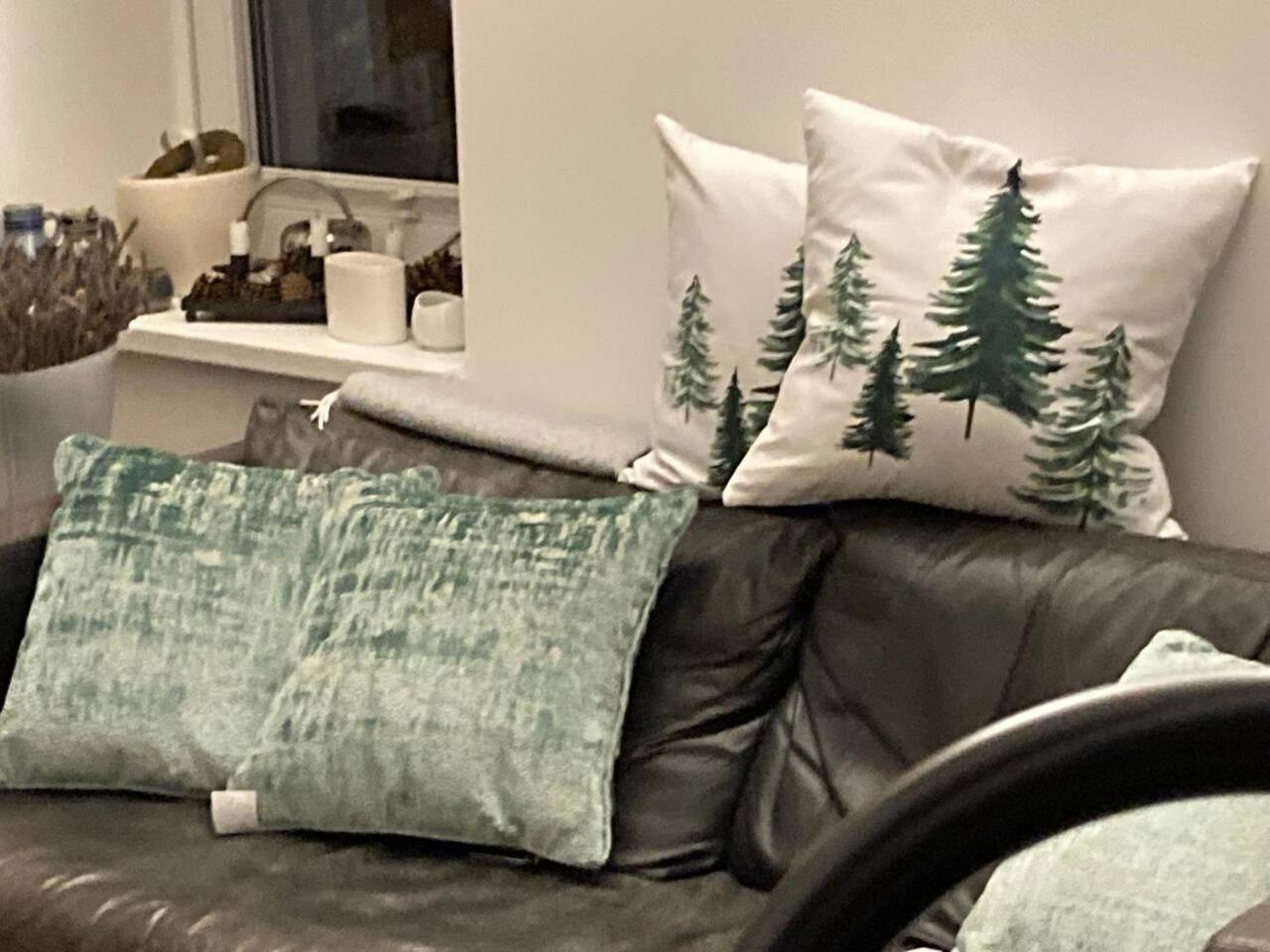 Neues Penthouse-Loft Mit Konuskarte Fuer Gratis Oepnv Apartment Ehrenkirchen Luaran gambar